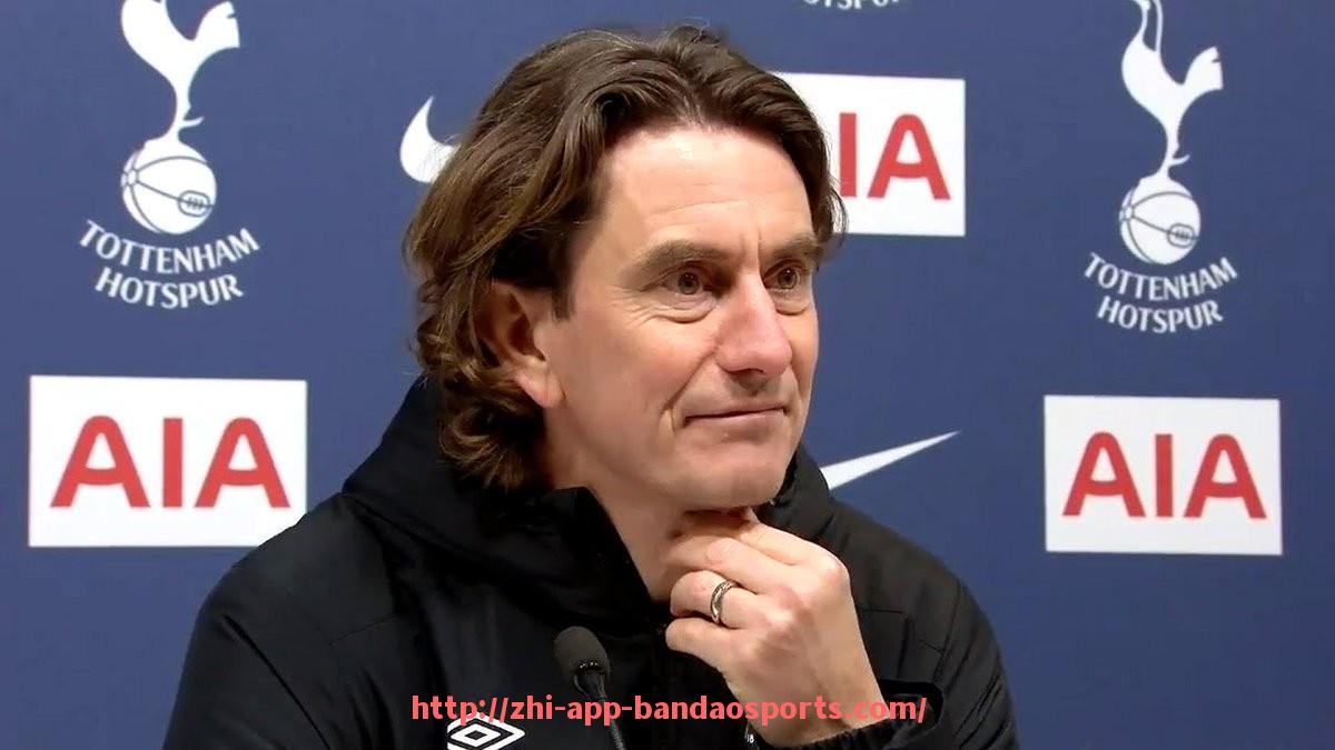 半岛体育app-2000英超球队：回顾2000年英超赛季的球队表现与赛季分析